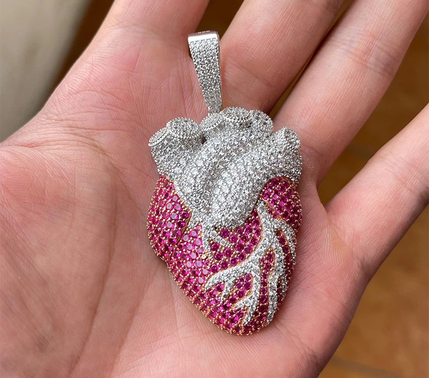 Human Heart Pendants Moissanite Zircon Human Heart Pendants Moissanite Zircon